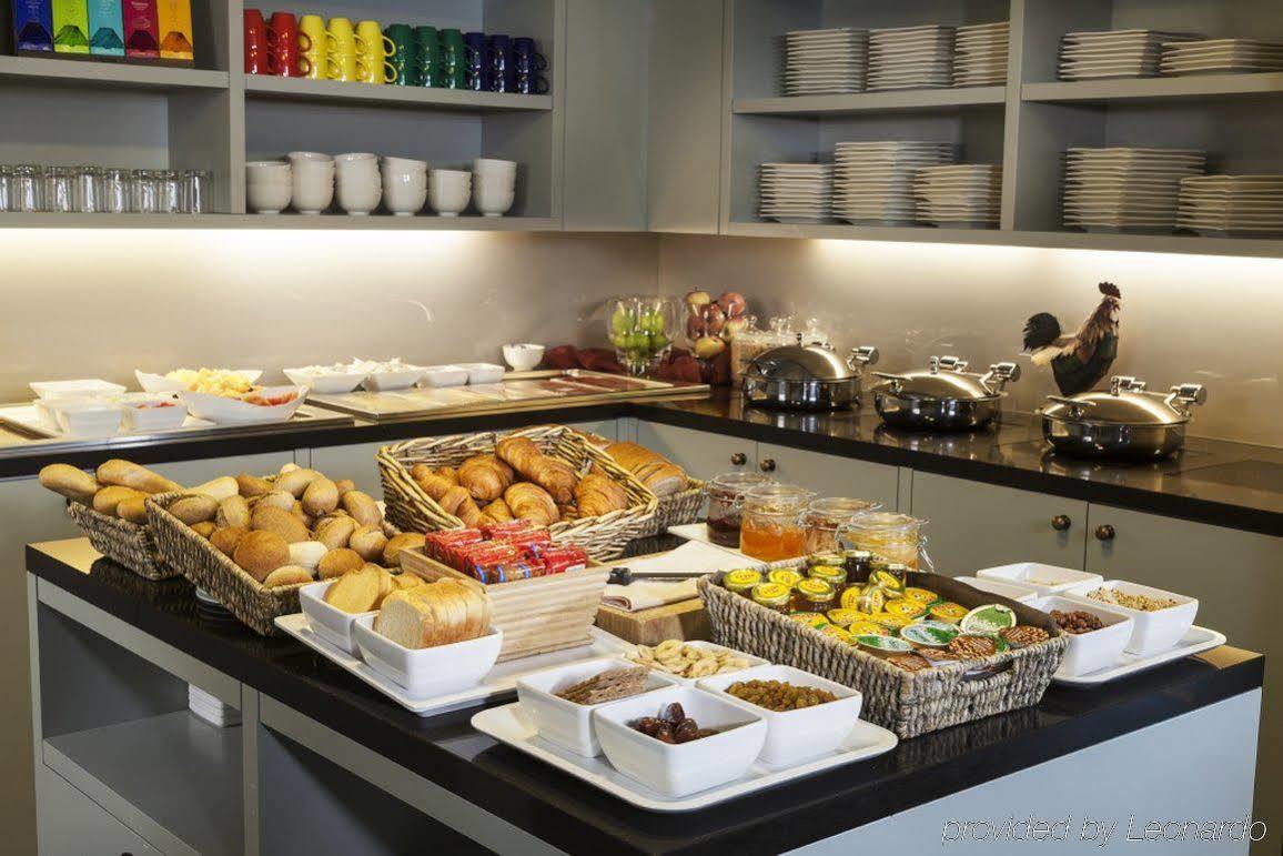 Park By Radisson Centre Hotel 3*